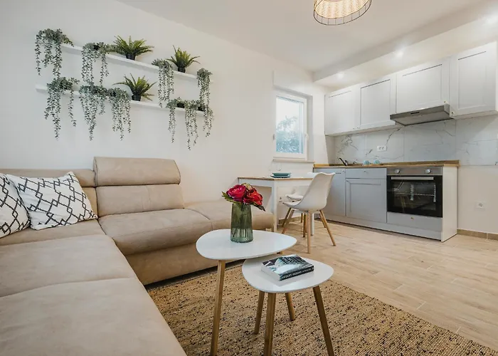 3Level Apartments Kroatien